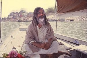maharishi mahesh yogi 1